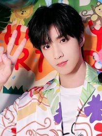 劉耀文：我和我擔同居了