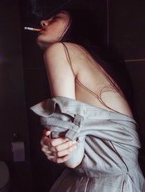 泥谷月亮