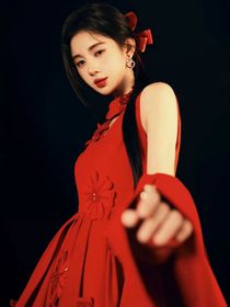 蝶铃钰