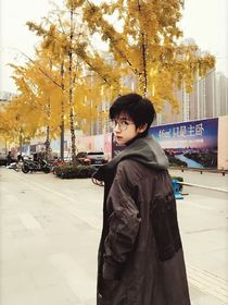 源霖：主打的是个离谱