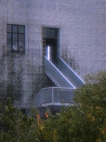 明镜高悬