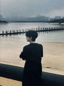 忘不掉的背影