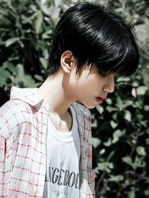 王橹杰：只因初遇是你