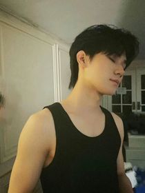 張真源做夢文