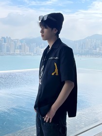 嚴(yán)浩翔：慢慢靠近