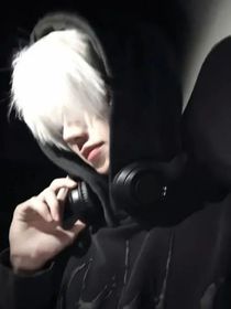高冷语少又服软啦