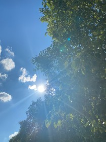 當(dāng)我們正當(dāng)年少