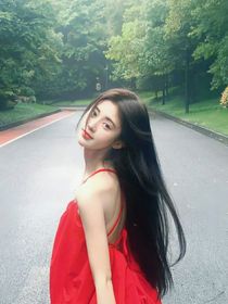TNT：女主她是万人迷