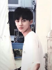 （短文）馬嘉祺：愛(ài)上哥哥
