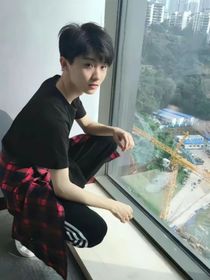 馬嘉祺：校園的一見鐘情