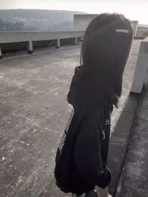 随着光的方向