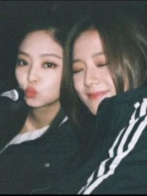 职业选手与女爱豆