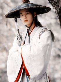 少年白馬醉春風(fēng)：不與梨花同夢(mèng)