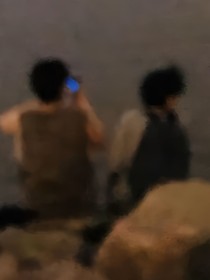 初奕