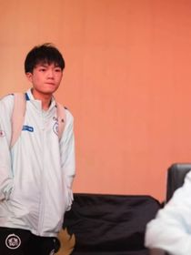清清：清水荡漾