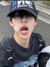 你好呀我的小男朋友