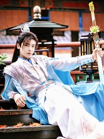少年白马醉春风：陌云初霁