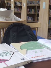 你高三不要谈恋爱了