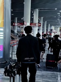 王楚欽：橘光如星塵