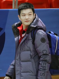 樊振东：天神的乳牙