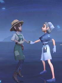 穿越到第五人格后我竟成了团宠