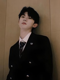 TNT：穿成惡女在線攻略男主