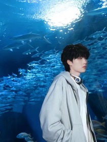 无限流：不论如何都要和苏新皓谈恋爱