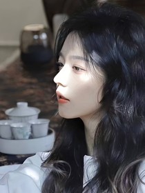摆烂咸鱼被迫成卷王