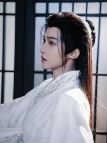 问君应相识