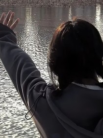 于她而言