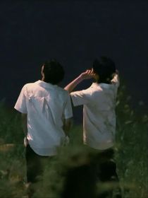 文軒：他長的不賴
