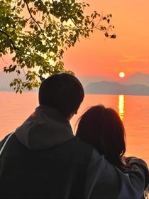 夕阳，与我们同在