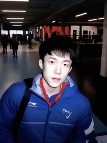 王楚钦，圈圈圆圆