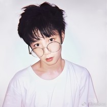 刘耀文：姐姐别逃了