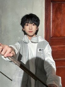 楊博文：悸動呢喃
