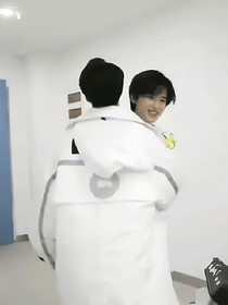 文轩：对家