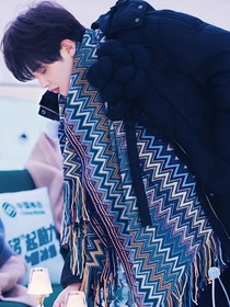 黄明昊：宝宝你好香