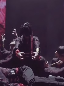 清醒下的疯魔——坠
