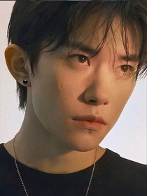 爱上青梅竹马的小跟班
