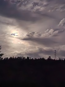 寻月入光