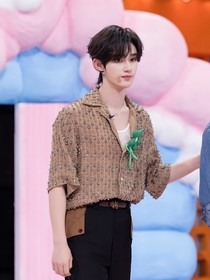 Hi6丁程鑫：怎么不哄我？