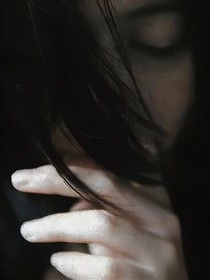 冰冷如霜