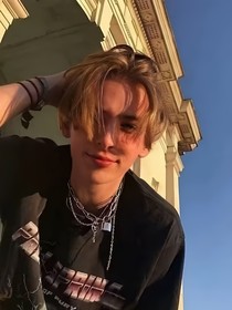 救命！身为人类在魔界当指挥官