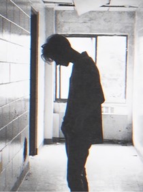 邊伯賢……葉落有時(shí)