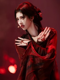 大梦归离：诱吻血玫瑰