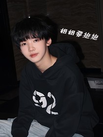 TF四代：姐姐要抱抱