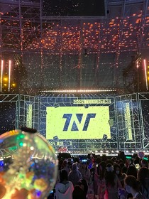TNT：不是？我穿越了？
