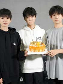 TFBOYS之夏末初秋
