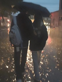 那場雨落