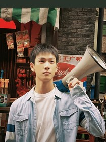 致1999的自己